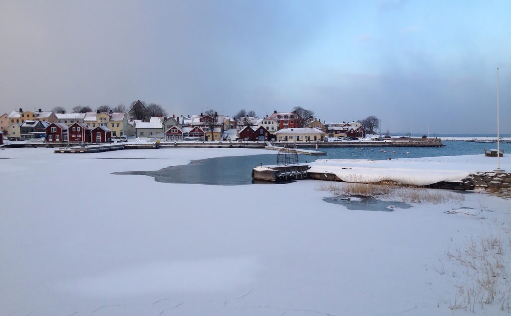 Coastal Christmas in Hönö  west coast archipelago sweden snow